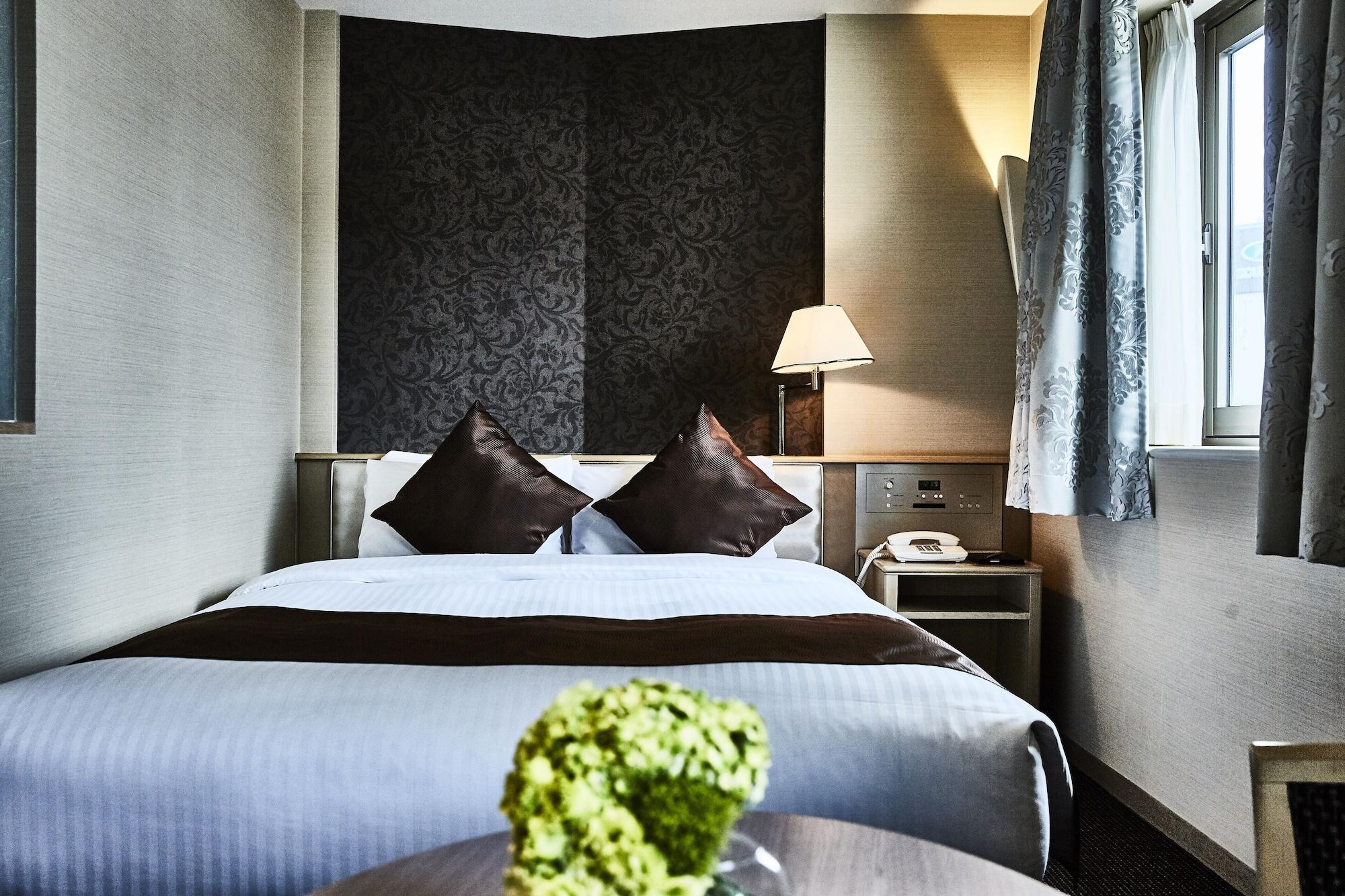 One Station Hotel Kumamoto -Dlight Life & Hotels- Exterior photo